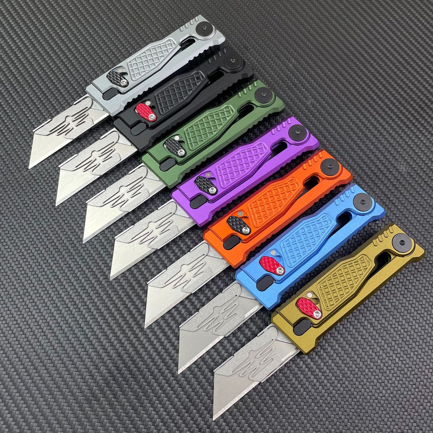 Pocket Utility Knife, Green Retractable Utility Knives, EDC Box Cutter Retractable Pocket Knife with 5PCS Razor Blades, Safty Heavy Duty Box Cutter with Clip