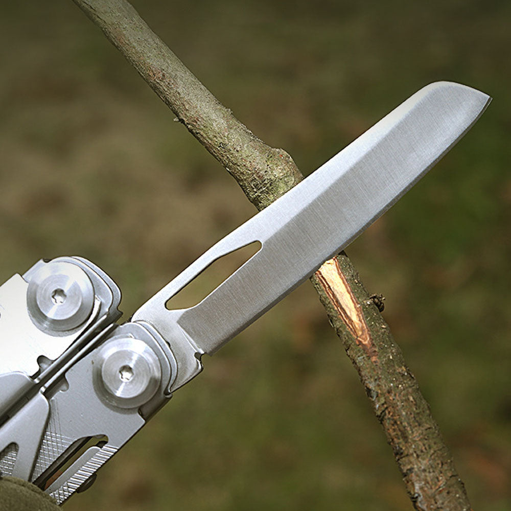 Multifunctional Foldable Pliers EDC Folding Knife Multitool Scissors Saw Clamp Outdoor Multi Purpose Survival Tools Pliers Cutting Knife